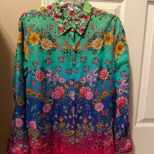 Johnny Was Rainbow Field Fitted Button Down Blouse Size Medium